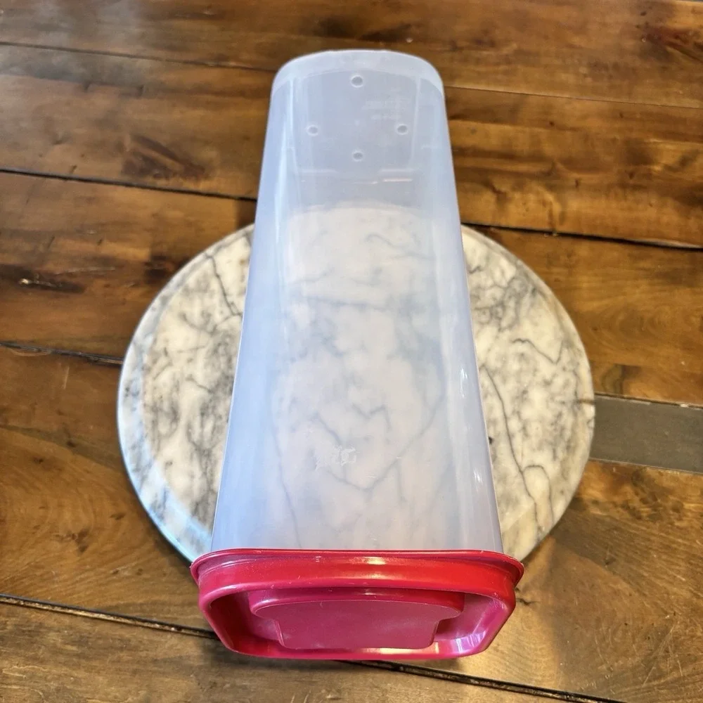 VTG Buddeez Bread Buddy Bread Keeper Saver Like Rubbermaid Made In‎ USA